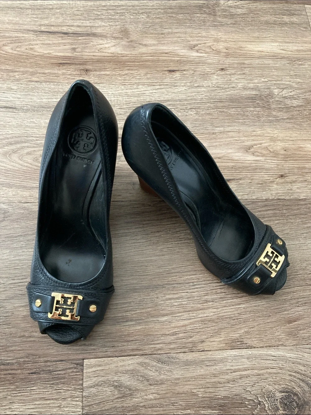 Tory Burch Black Leather Peep-Toe Wedge Sandals with Gold Logo Sz 10